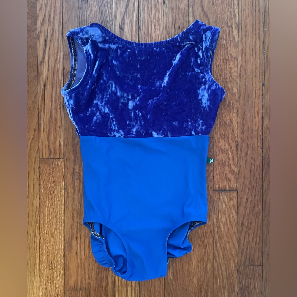 Blue Velvet Lucky Leo (S)